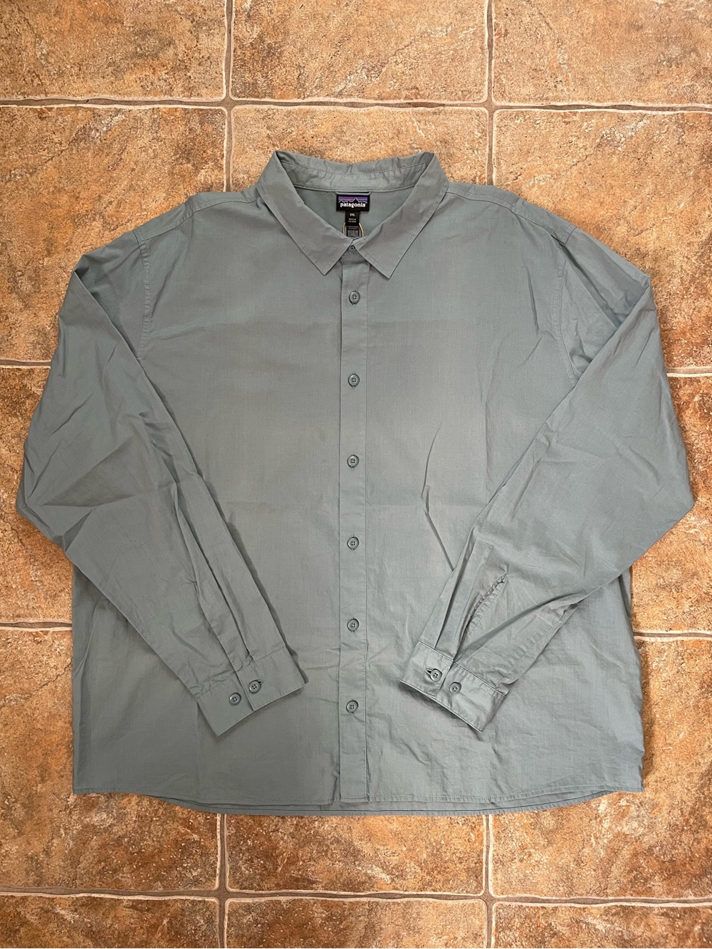 Men's Long-Sleeved Sunrise Stream Shirt (NWT)